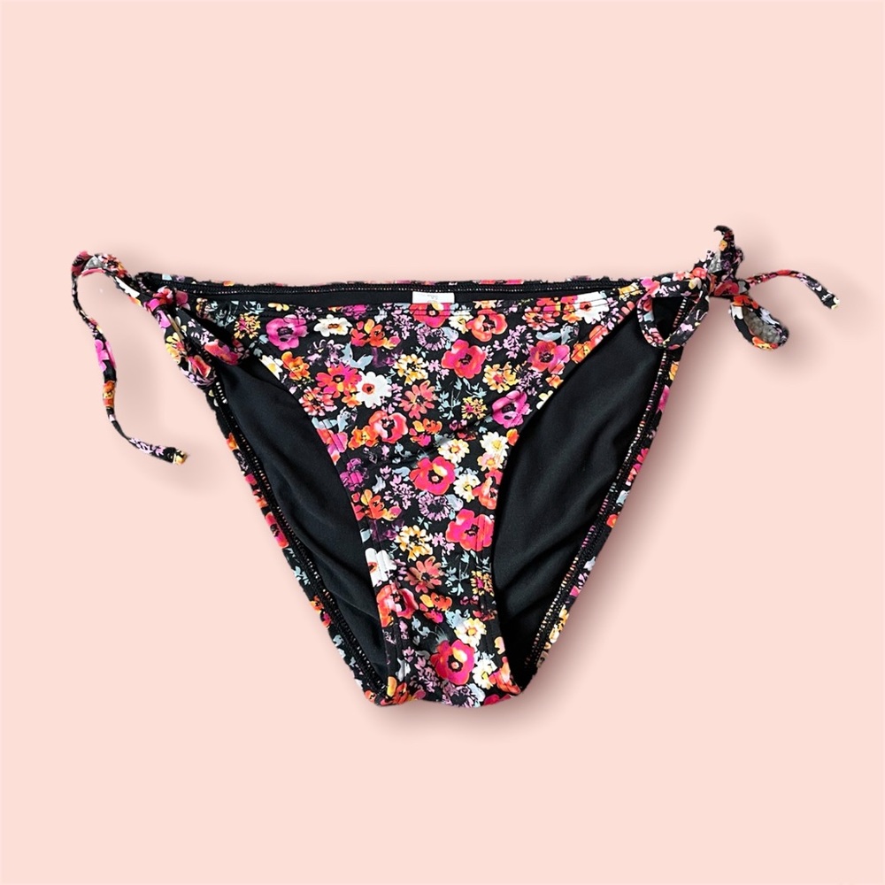 Floral bikini bottom